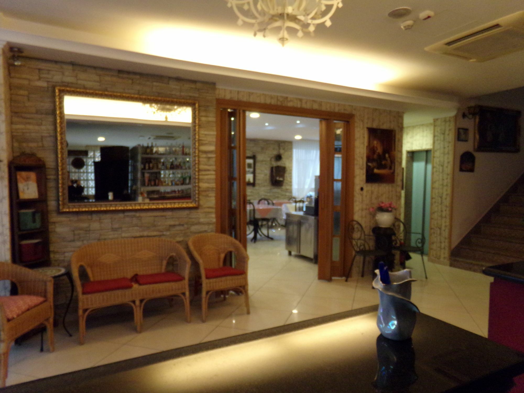 Hotel Manu Римини Экстерьер фото
